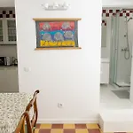 Hostel Moradia De *