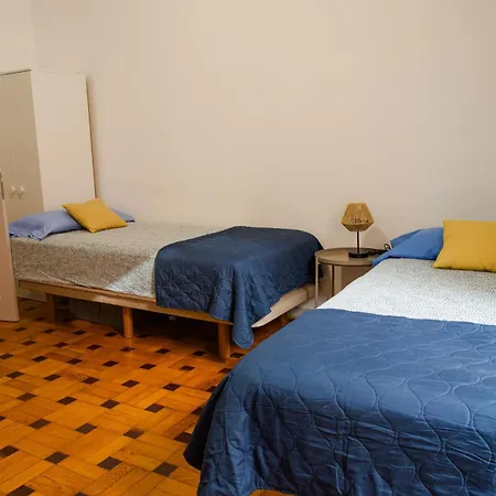Moradia De Hostel