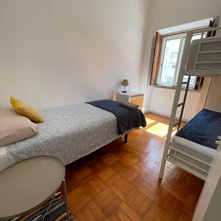 Moradia De ファロ