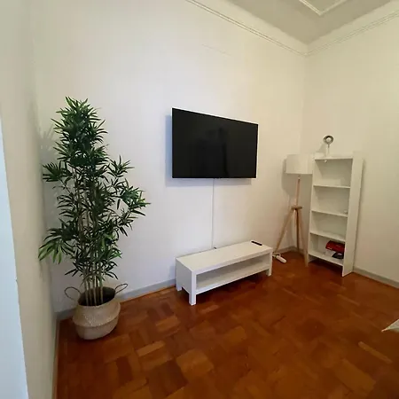 ホステル Moradia De *